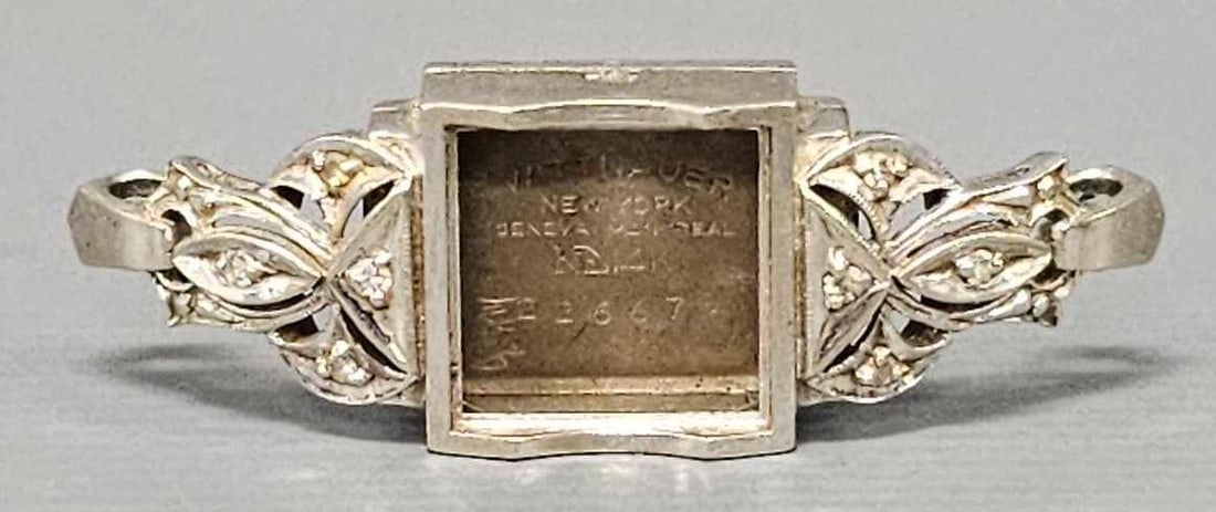 Vintage Wittnauer 14K Watch Case with diamonds: Vintage Wittnauer 14K Watch Case with diamonds Generva Montreal with number 226679 in excellent condition as seen in the photos.