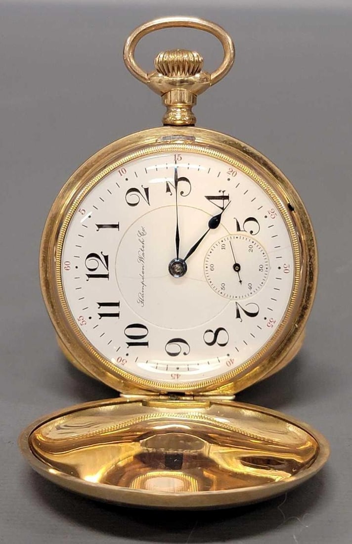 Hampden 21 jewel special Railway pocket watch: Hampden 21 jewel special Railway pocket watch, movement serial number 1208917, case serial number 7697272. In working condition, gold filled, hunters case as seen in the photos.