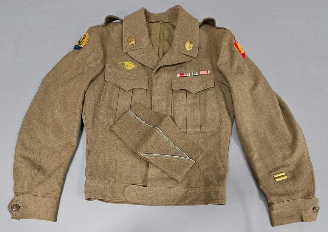 WWII US Army "Ike" Jacket and Cap: WWII US Army "Ike" Jacket and Cap with 45th Infantry and 103rd Infantry patches in excellent condition as seen in the photos.