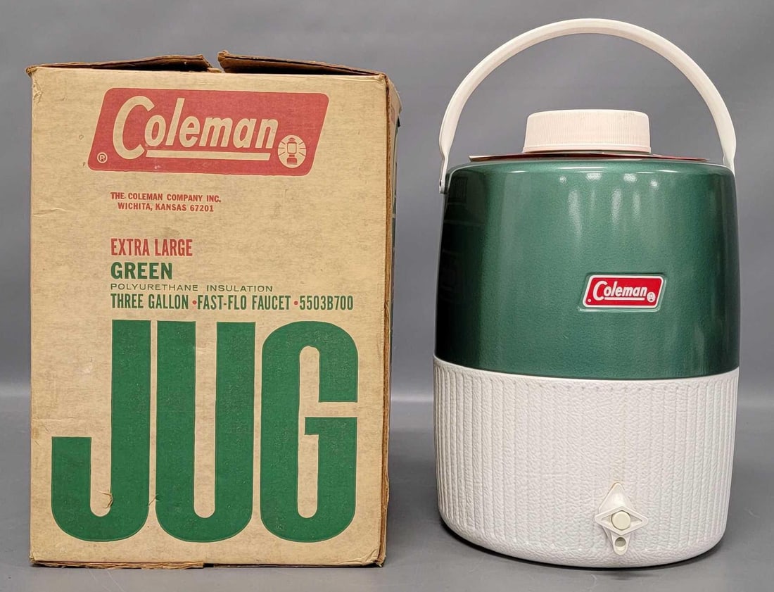 Coleman green Snow-lite jug unused in original box: Coleman three gallon green Snow-lite jug unused in near mint condition in a very good original box as seen in the photos.