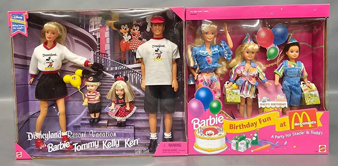 Barbie And Kelly Mcdonald s Fun Time In Box. Box Has