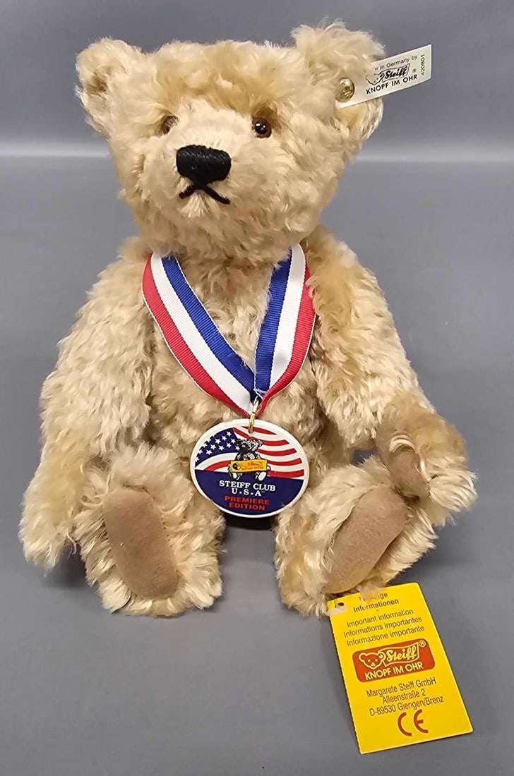 Steiff 11 inch teddy bear 1993 Steiff Club USA Premier Edition Sam teddy bear (1 of 6)
