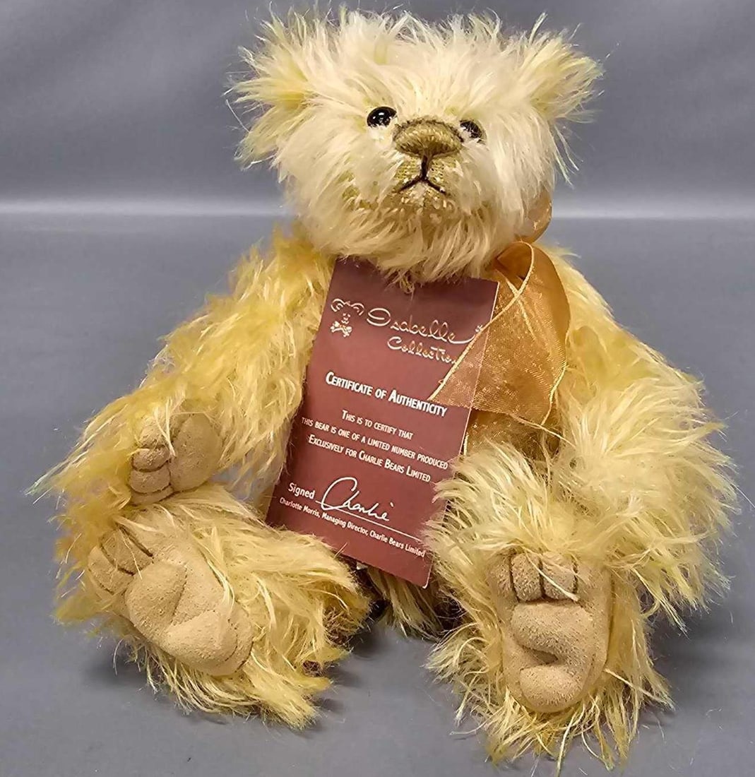 Charlie Bears 9 inch Isabelle Collection Honeysuckle plush: Charlie Bears 9 inch Isabelle Collection Honeysuckle SJ 4608 no 38 of 350 plush is in excellent condition and comes with Certificate of Authenticity. Comes from an adult owned, smoke-free, pet-free ho