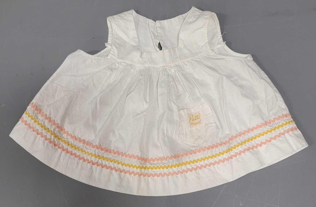 Vintage original Patti Playpal Pinafore apron smock for pinwheel dress (1 of 5)