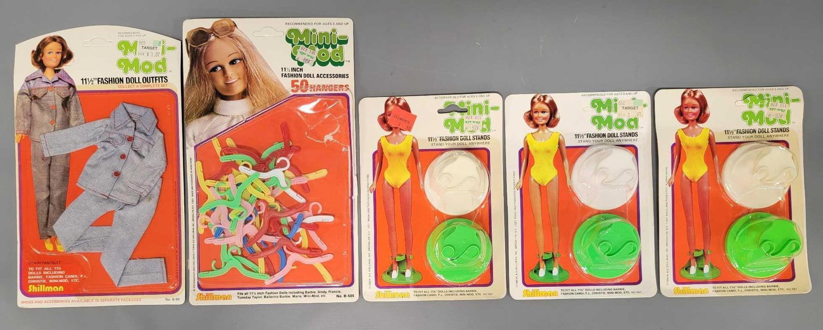 Mini Mod 11.5 inch fashion doll outfit, hangers, and doll stands in factory sealed original boxes: Mini Mod 11.5 inch fashion doll outfit, hangers, and doll stands are in very good condition in excellent factory sealed original boxes with hangers package opened at the top as seen in the photos.