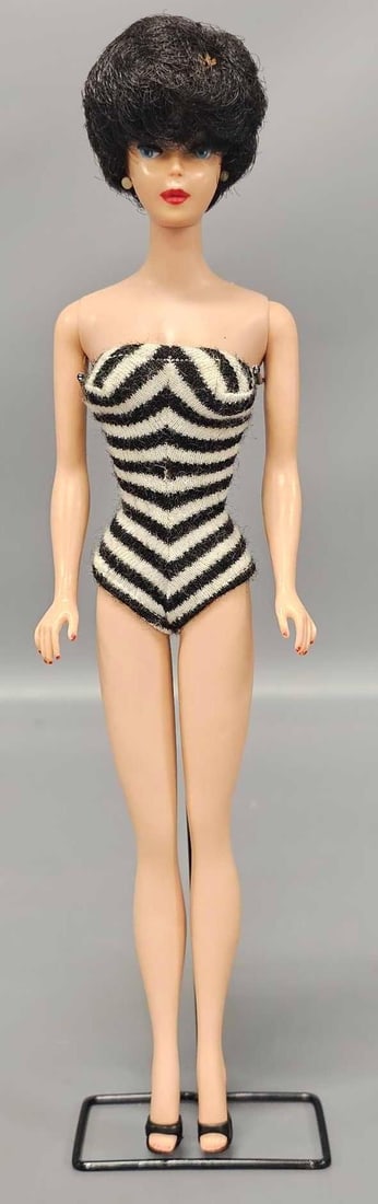 Vintage 1961 Bubblecut Barbie doll with stand by Mattel (1 of 10)