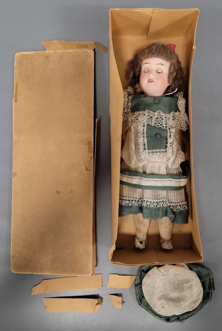 12 inch sleepy eye German bisque head doll in original box (1 of 15)