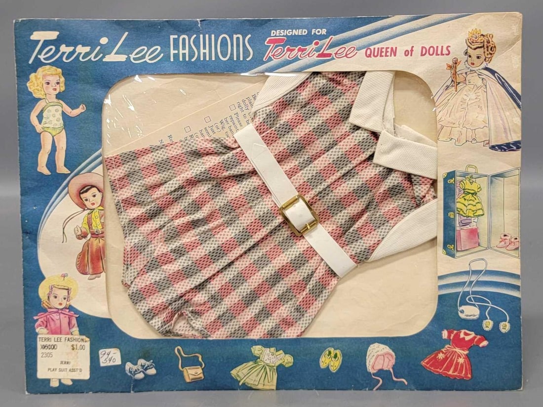 Vintage Terri Lee Fashions Jerri Play Suit in original package (1 of 3)