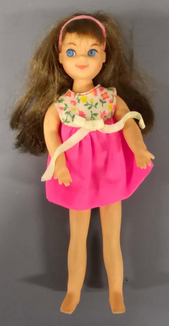 Vintage 1965 Mattel 6 inch Barbies sister Tutti doll (1 of 6)