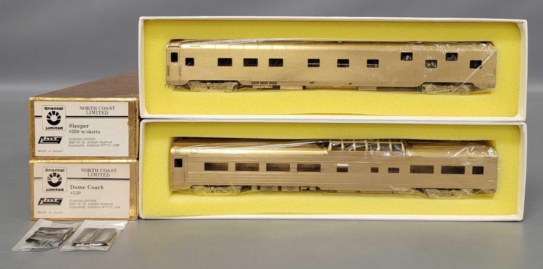 Two mint Oriental Limited HO brass North Coast Limited passenger cars in original boxes (1 of 7)