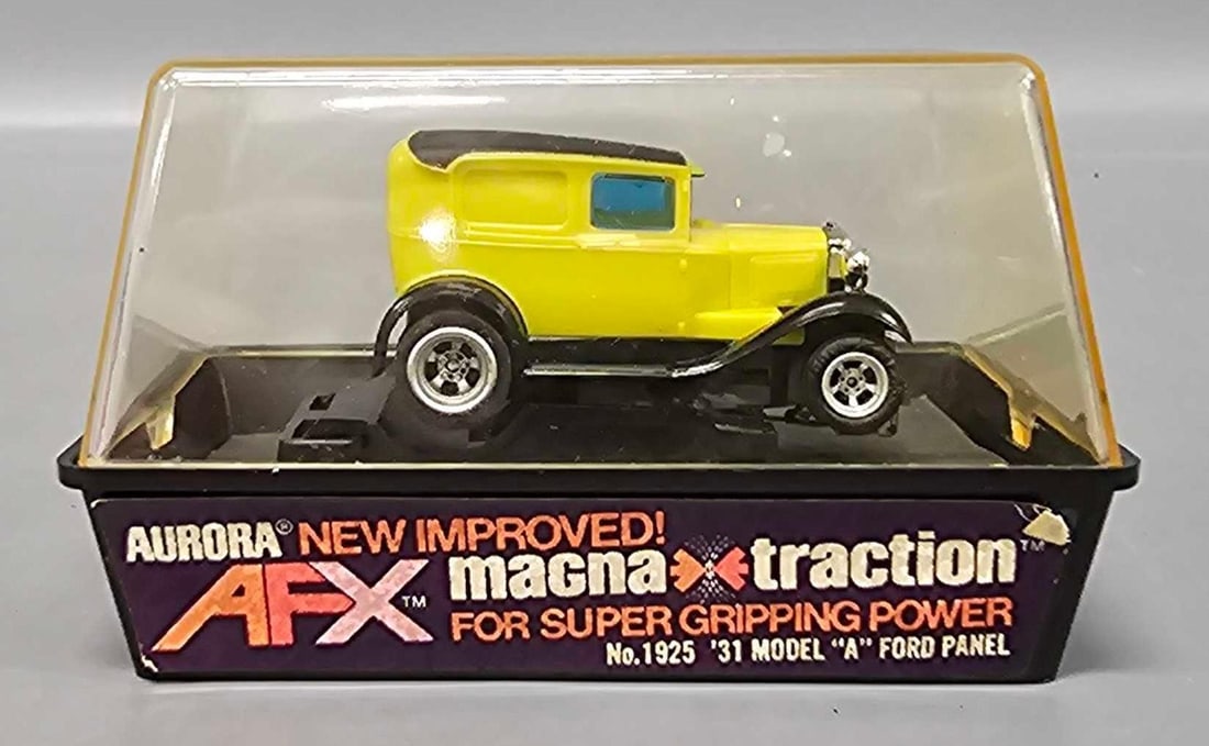 Aurora Thunderjet AFX 32 Ford panel wagon rare cubed slot car (1 of 9)