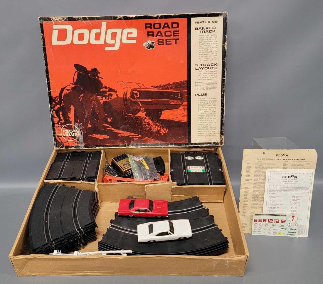 Scarce Eldon 1/32 Dodge Special road race set in original box #5401 (1 of 15)