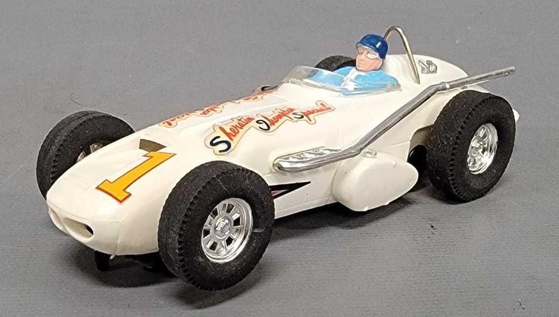 Triang Scalextric C-79 Offenhauser Sheraton Thompson Special road racing slot car in OB: Triang Scalextric C-79 Offenhauser Sheraton Thompson Special road racing slot car in original box.