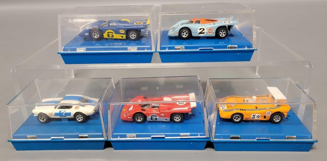 Aurora AFX Group of five cubed slot cars. (1 of 11)