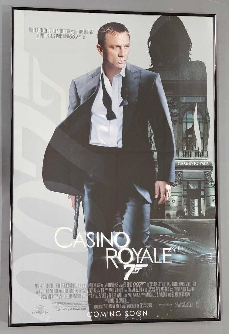 Original James Bond 007 Casino Royale glass framed movie poster (1 of 7)