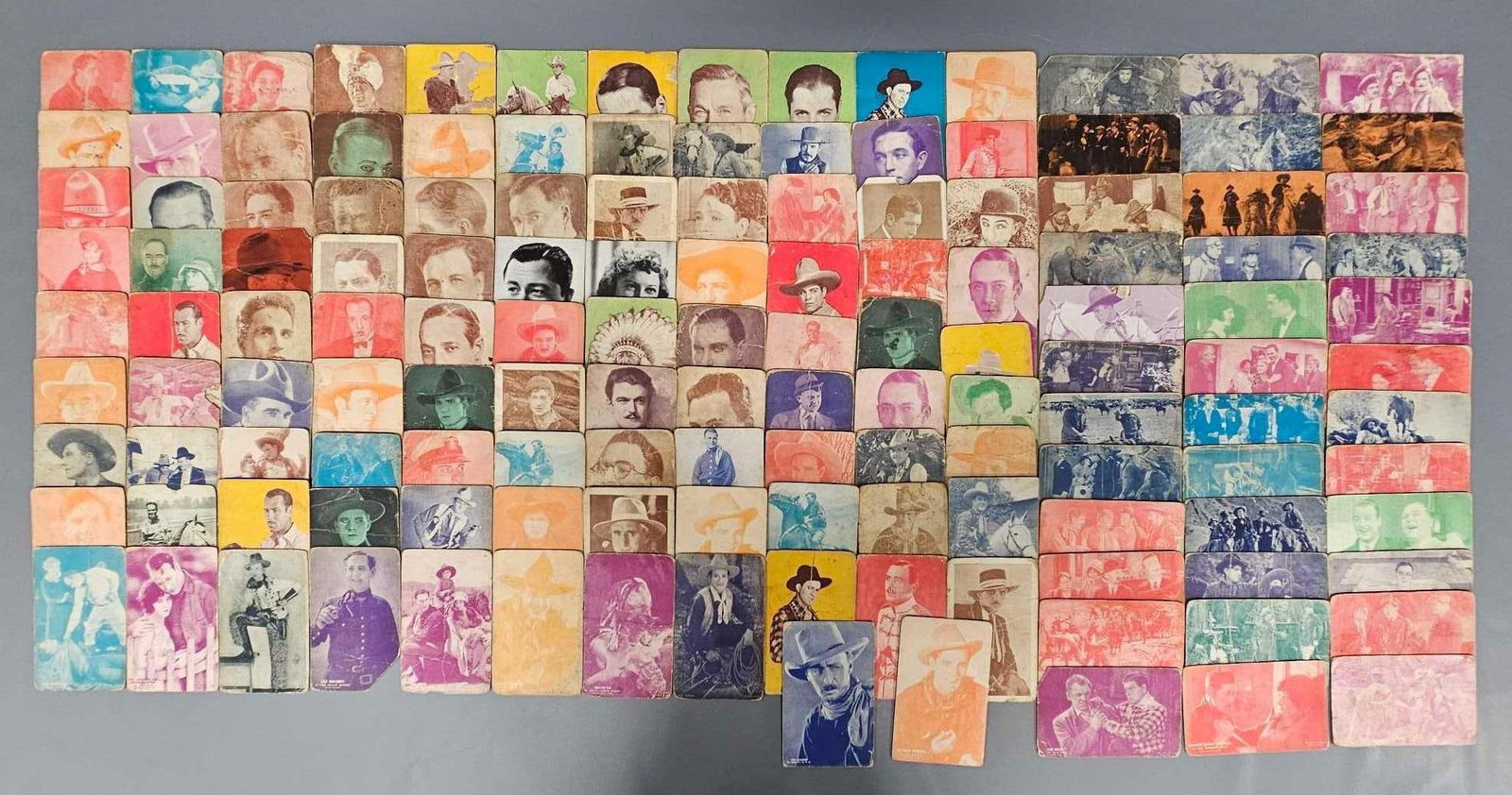 One hundred thirty-five vintage movie star arcade exhibit and post cards (1 of 20)