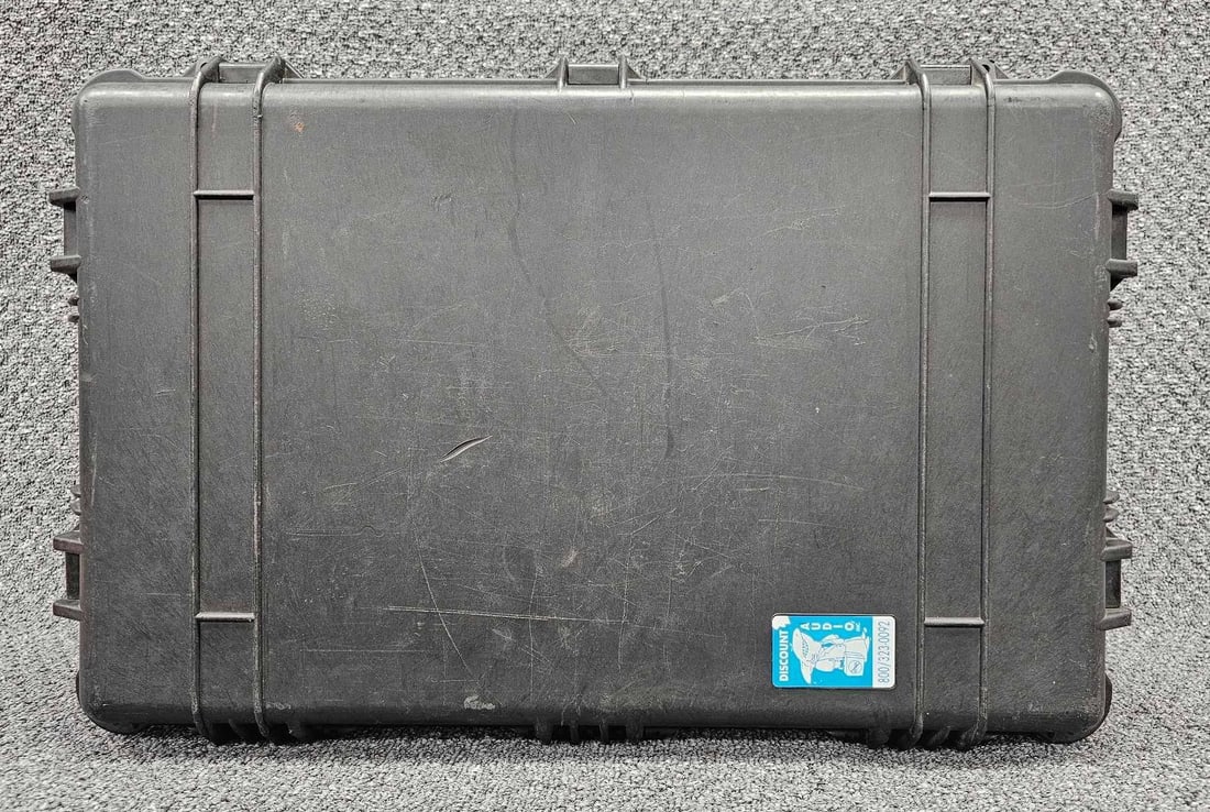 Unknown manufacturer audio travel case (1 of 13)