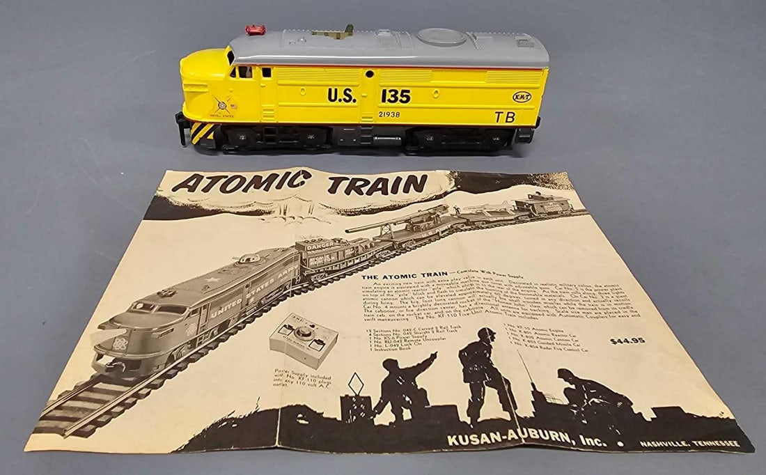 Sweet Kusan O gauge powered US 135 military Alco FA diesel locomotive: Sweet Kusan O gauge powered US 135 military Alco FA diesel locomotive, unit shows light run time and is C7. It has been tested and runs in forward and reverse very smoothly and comes with an Atomic tr