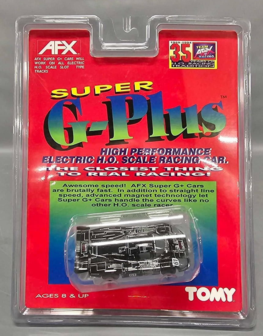 Mint Tomy Super G Plus Sauber Mercedes AEG Olympia HO slot car on blister card (1 of 4)