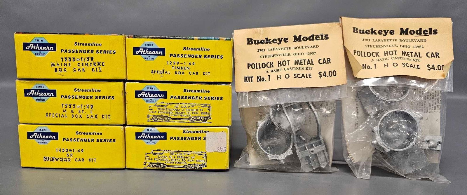 Great Athearn yellow box HO Santa Fe F-7 freight train set in original boxes (1 of 13)