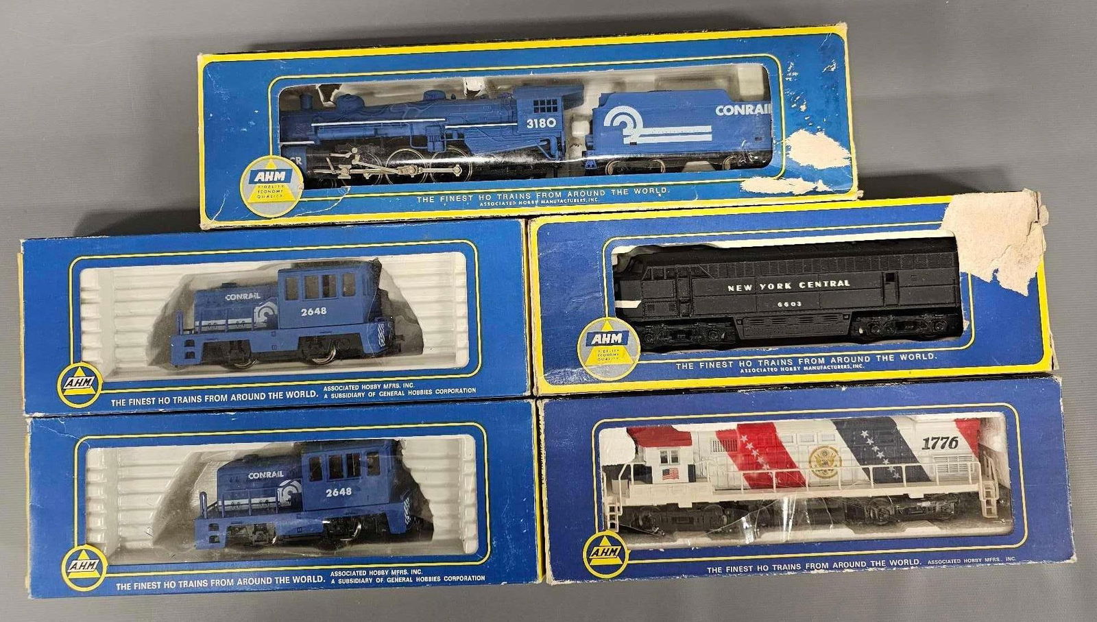 Five AHM HO powered units in original boxes (1 of 9)