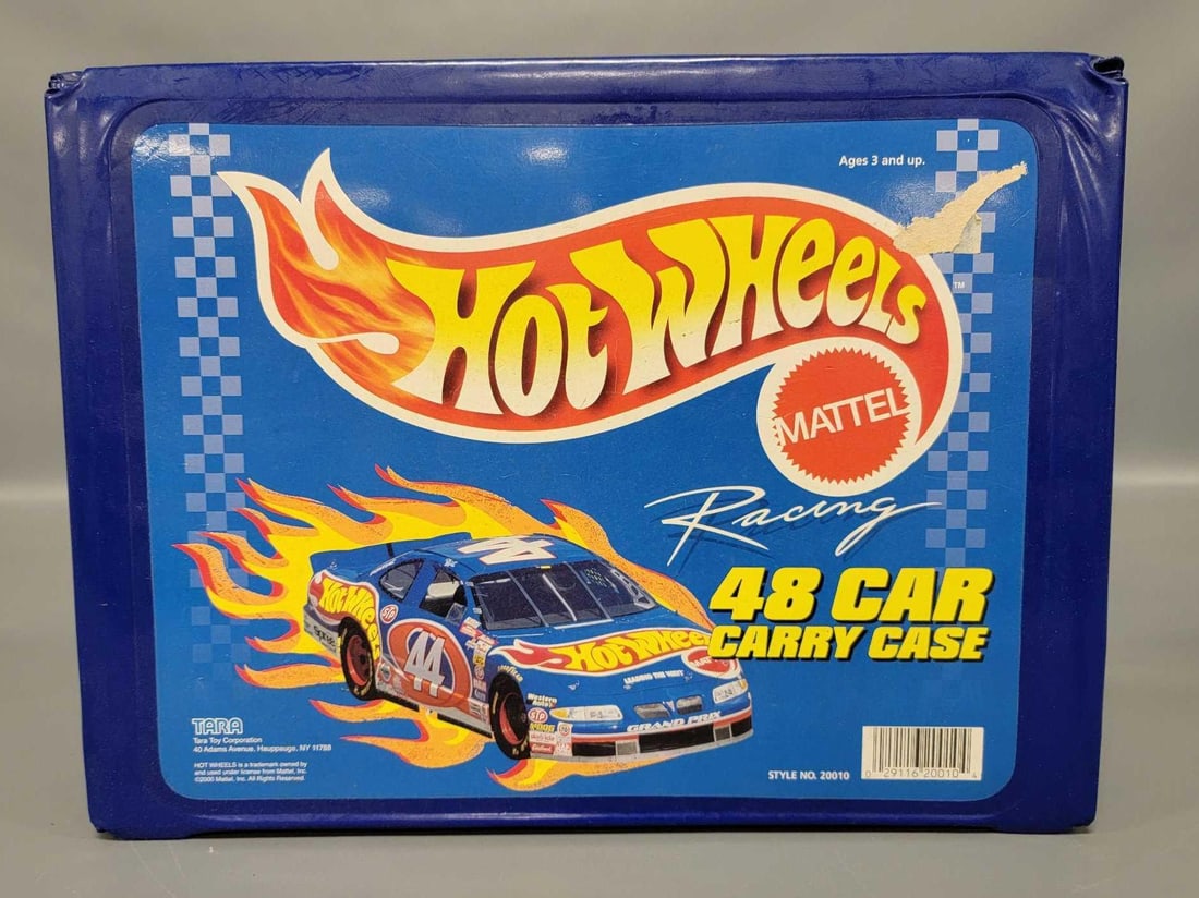 Case of forty Redline Hot Wheels: Case of forty Redline Hot Wheels lower o mid grade and filler grade as seen in the photos.