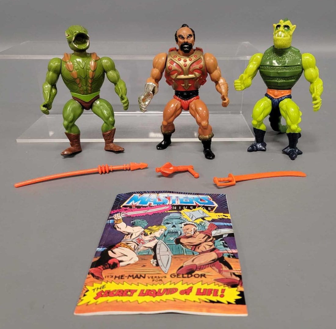Three complete Mattel MOTU Masters of the Universe figures: Three complete Mattel MOTU Masters of the Universe figures to include Kobra Kahn, Jitsu and Whiplash, all marked 1984 and in excellent plus condition with weapons and a mini comic in good condition as