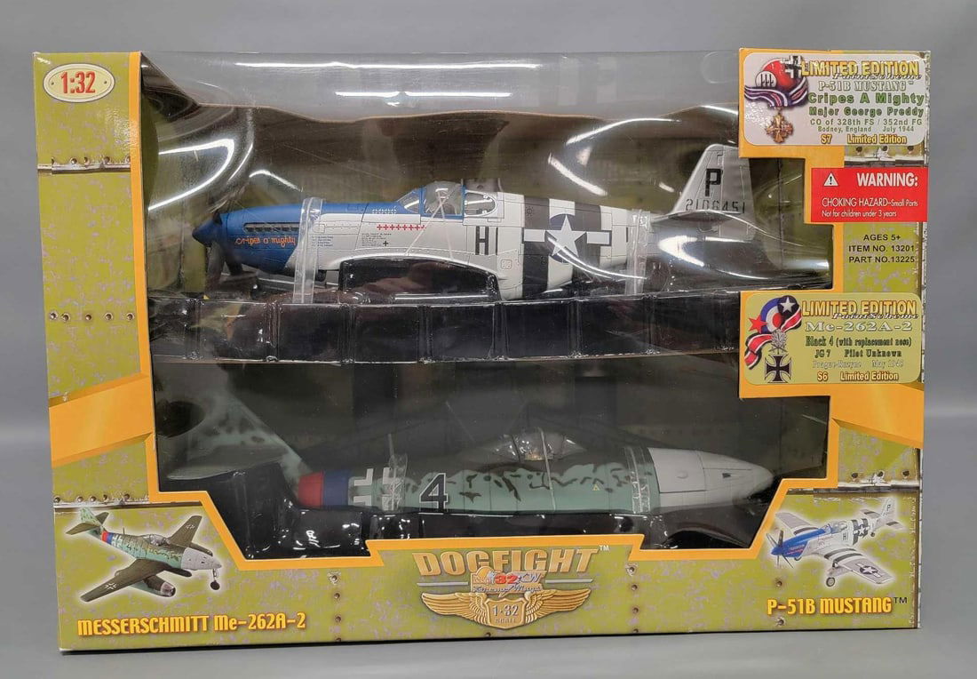 Mint Ultimate Soldier 1:32 Limited Edition WWII DOGFIGHT Mustang and Messerschmitt in OB: Mint Ultimate Soldier 1:32 Limited Edition WWII DOGFIGHT P-51B Mustang and Messerschmitt Me-262A-2in original box. Includes P-51 Cripes A Mighty with pilot Major George Preddy CO of 328 FS / 352nd FG