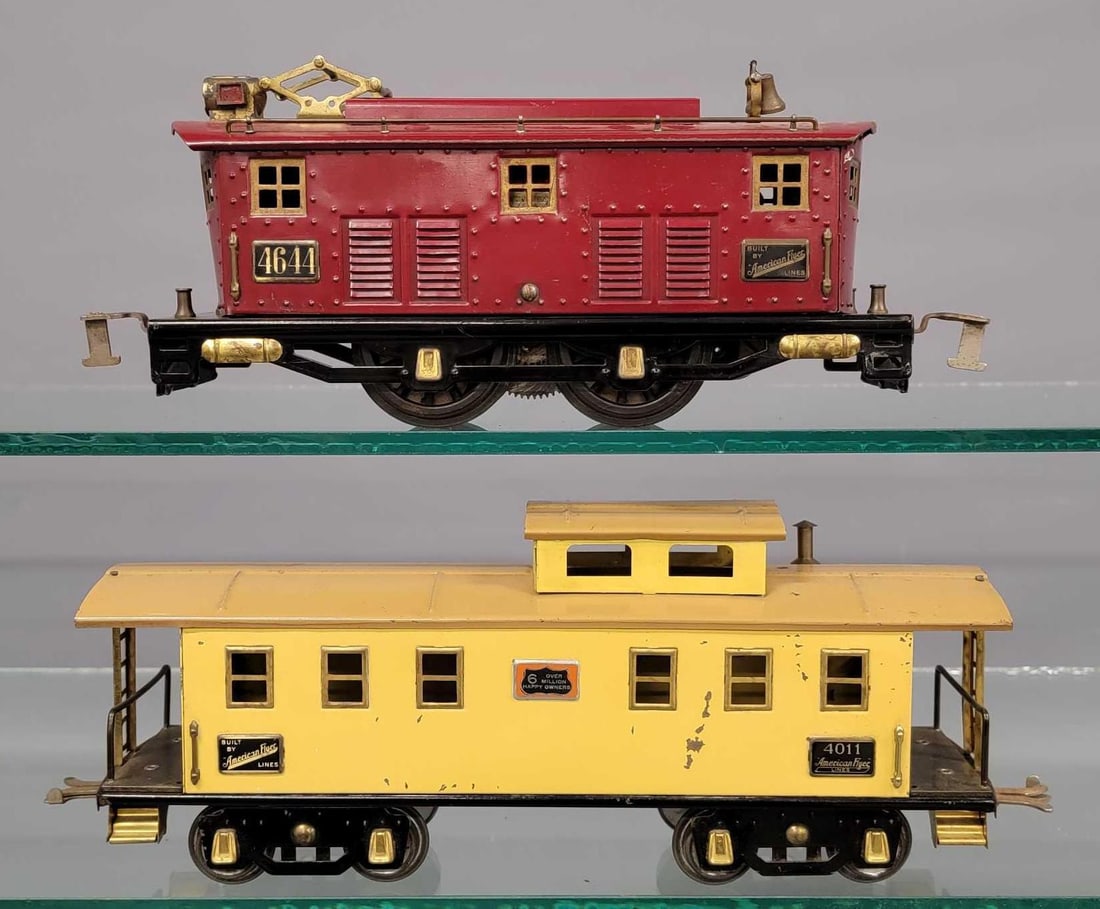 American Flyer wide gauge 4644 electric locomotive and 4011 caboose: American Flyer wide gauge 4644 electric locomotive and 4011 caboose, C5-6.
