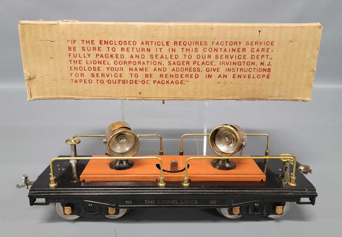 Lionel prewar standard gauge  terra cotta and brass 220 searchlight car in original box (1 of 6)