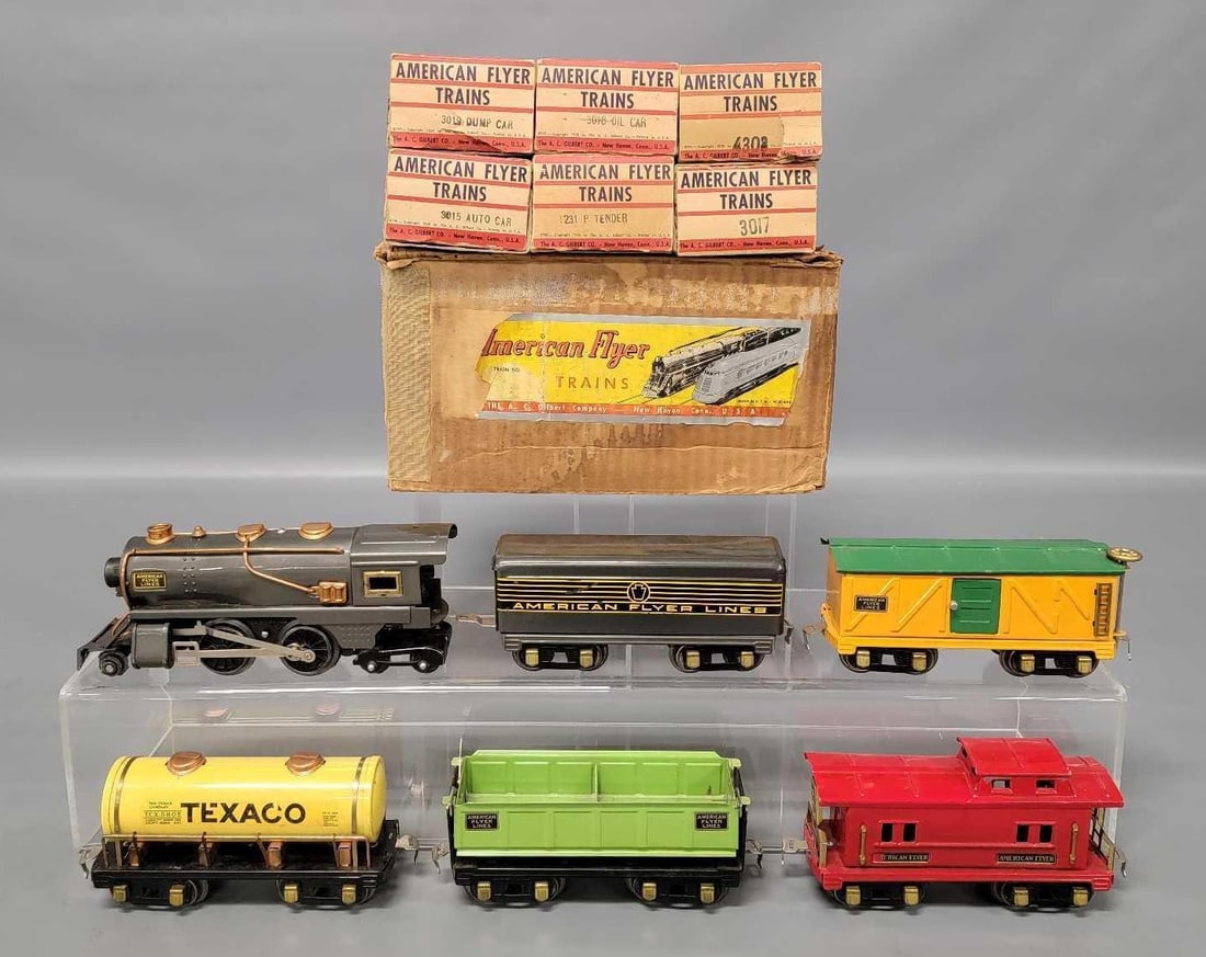 Boxed American Flyer prewar O steam freight set (1 of 14)