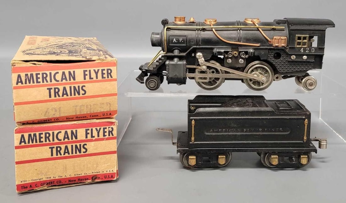American Flyer prewar O 420 A steam locomotive with 421 tender in OBs front of double header (1 of 13)