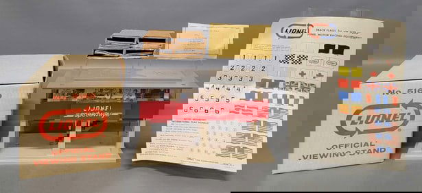 Rare Postwar Lionel 5160 Official Viewing Stand accessory in original box for slot car racing