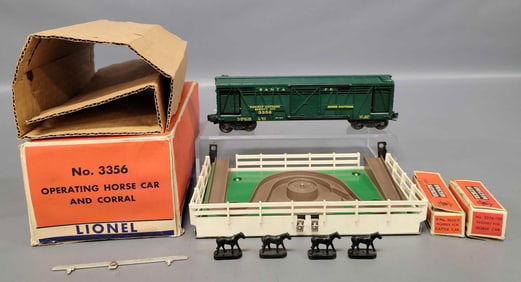Postwar Lionel 3356 Operating Horse Car and Corral set accessory in original box