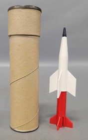 Postwar Lionel 6650-80 separate sale missile in tube