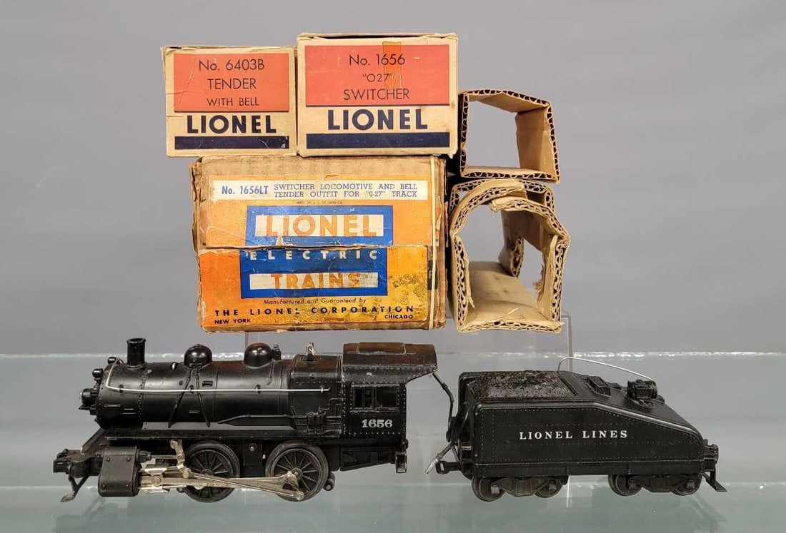 Postwar Lionel 1656 LTS switcher locomotive and bell tender in master carton (1 of 14)