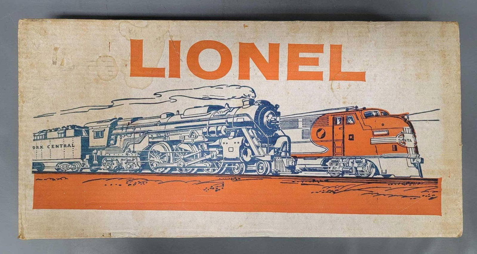Boxed Postwar Lionel uncatalogued Firestone 19349 diesel freight set (1 of 11)