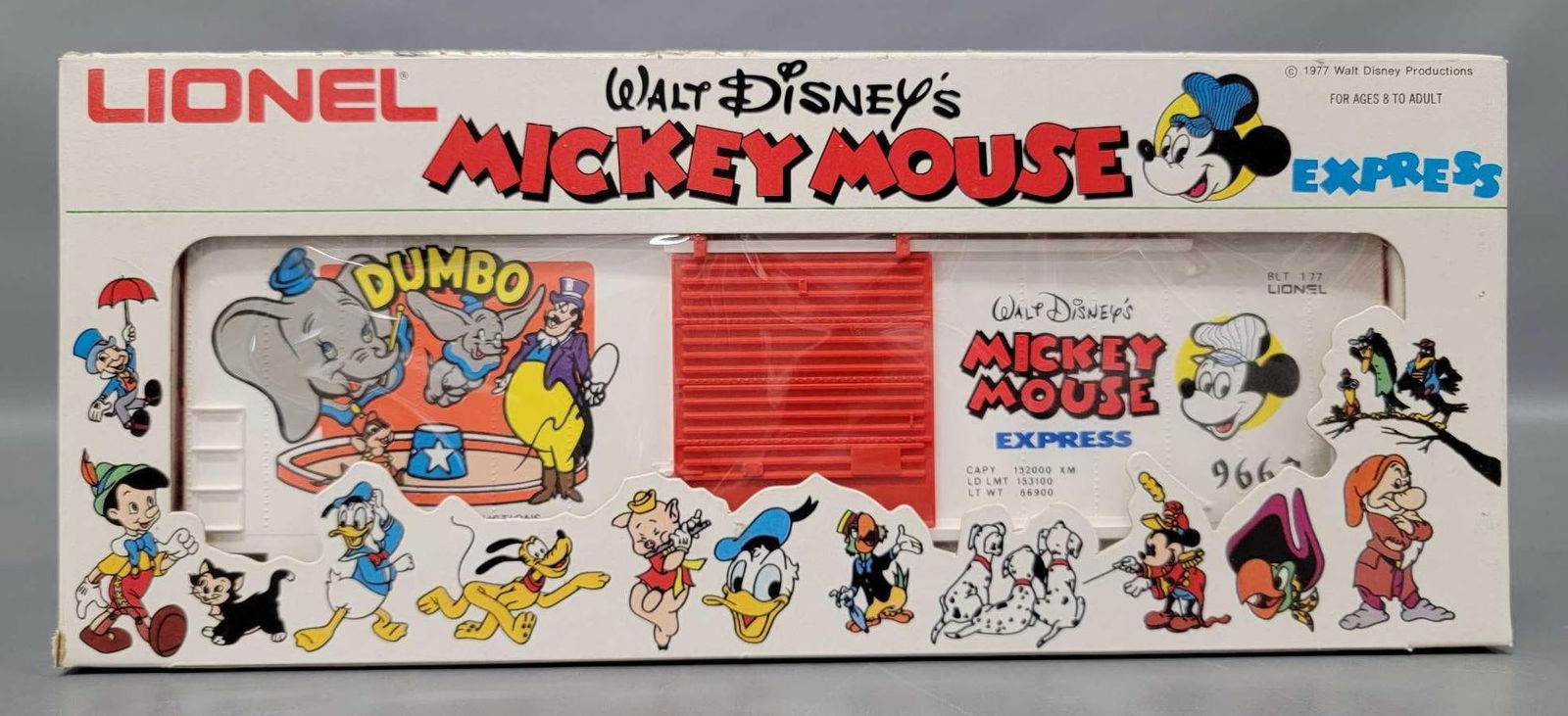 Mint Lionel Mickey Mouse Express Dumbo box car in original box 9663 (1 of 4)