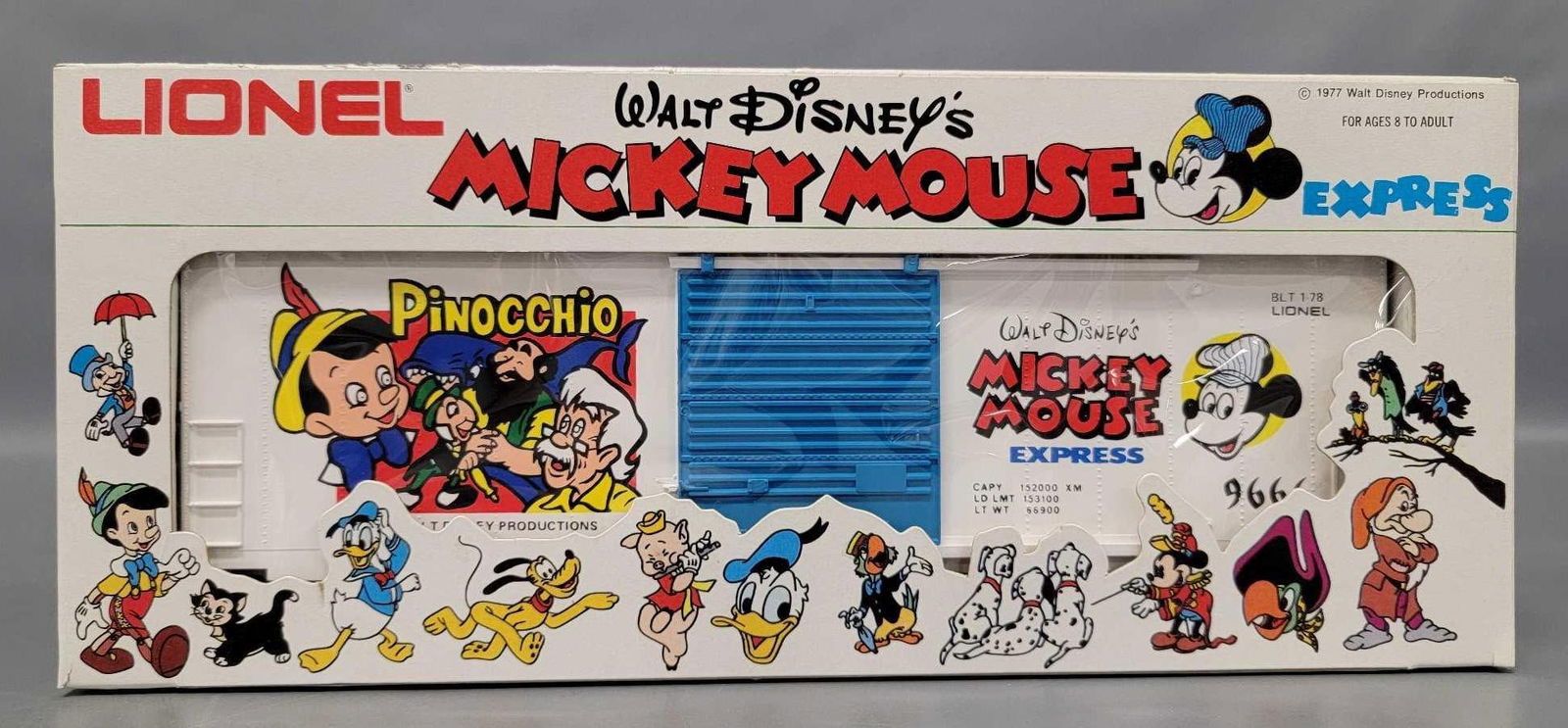 Mint Lionel Mickey Mouse Express Pinocchio box car in original box 9666 (1 of 4)