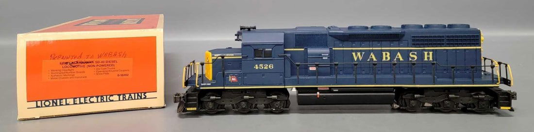 Custom painted Lionel modern O Wabash SD-40 diesel locomotive in original box 18202 (1 of 9)