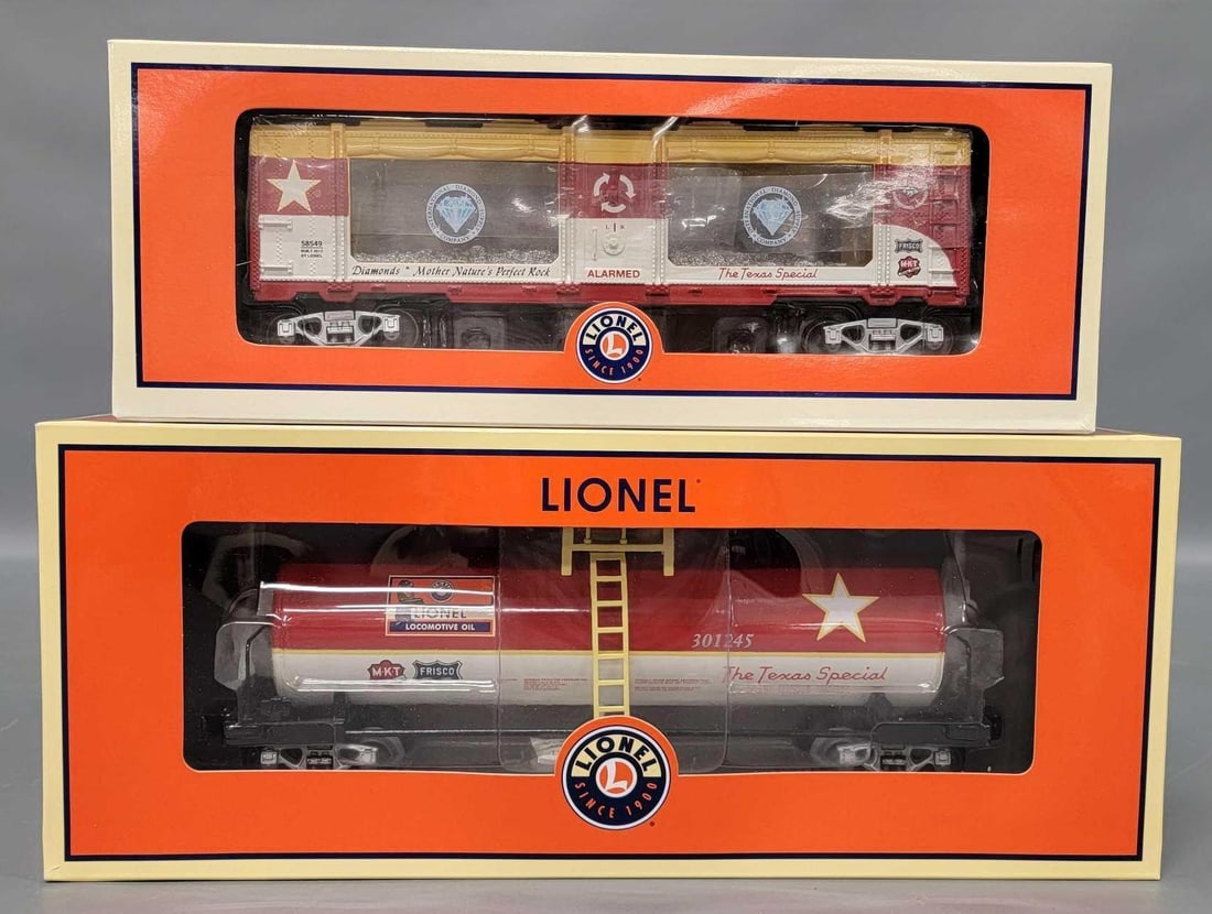 Lionel modern O LCCA MKT Texas Special 58550 tank car and 58549 2012 diamond mint car in OBs (1 of 2)