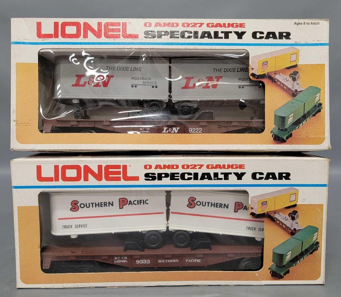Two Lionel MPC era flat cars with trailers in original boxes (1 of 4)