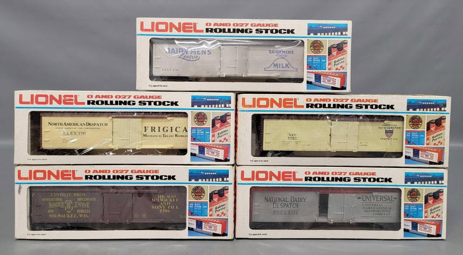 Five Lionel MPC era reefers in original boxes: Five Lionel MPC era reefers in original boxes to include 5701 Dairymens League, 5702 National Dairy despatch, 5703 North American despatch, 5706 Lindsay Brothers Binder and Twine plus 5707 ART
