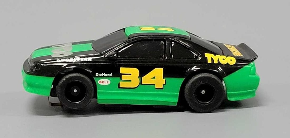 Tyco HO Scale Ford Thunderbird SC #8 Slot Car (1 of 6)