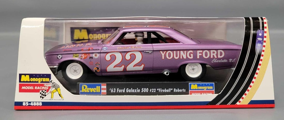 Monogram Revell '63 Ford Galaxie 500 #22 Fireball Roberts 1:32 slot car in original box (1 of 6)
