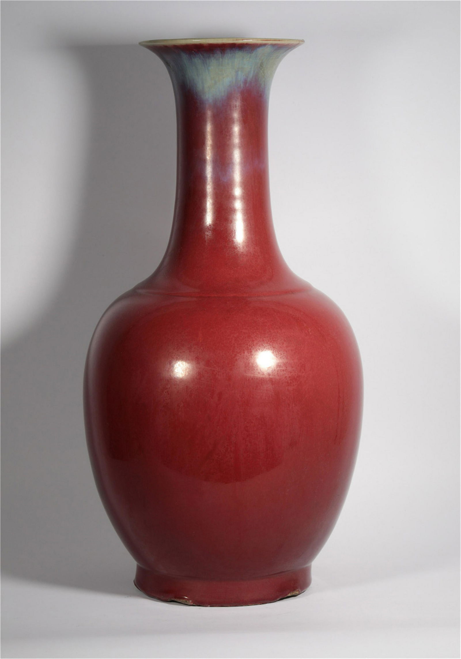 A Flambe Glazed Vase of Qing Dynasty (1 of 7)