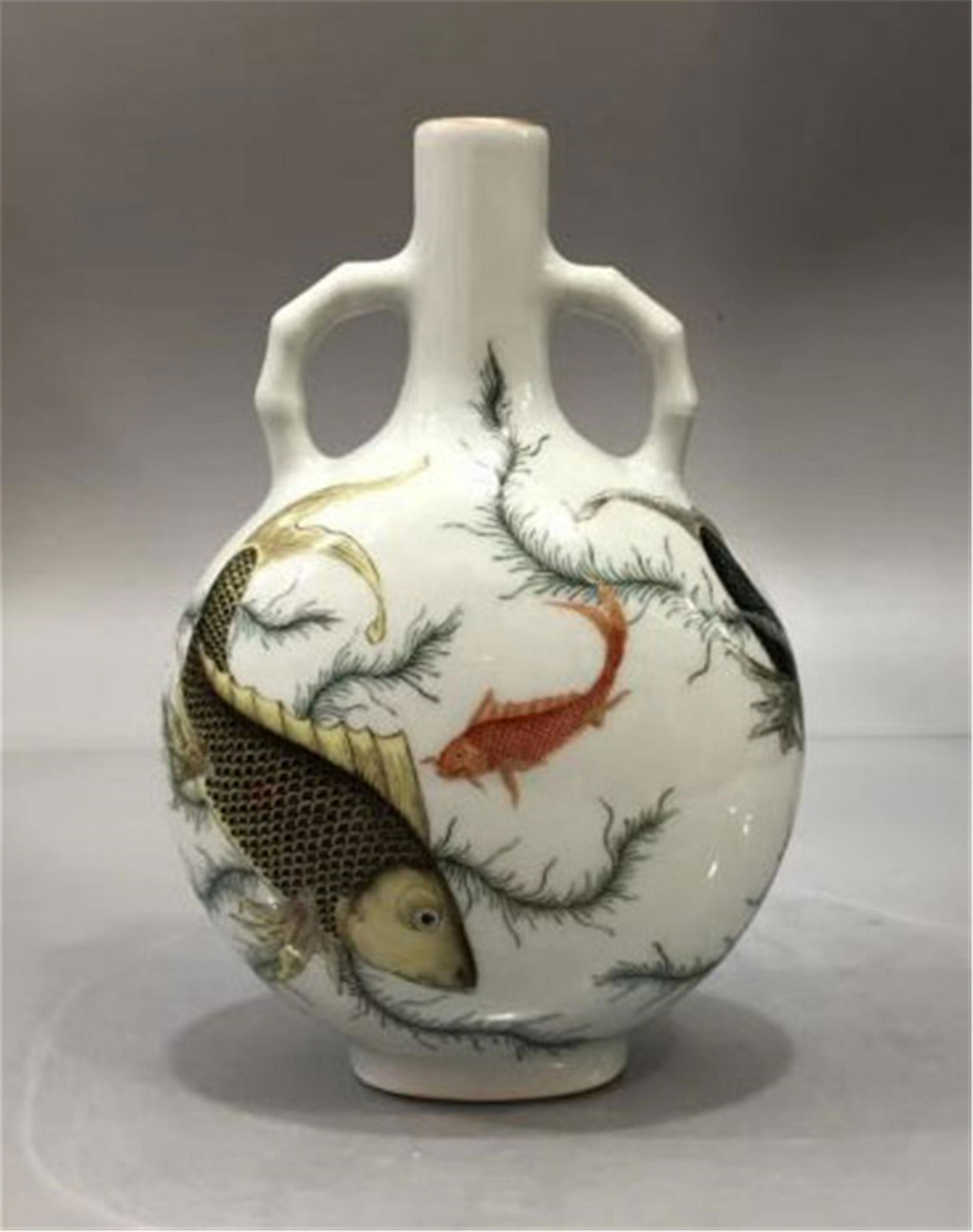 A Famille Rose Moon Flask Qing Dynasty (1 of 6)