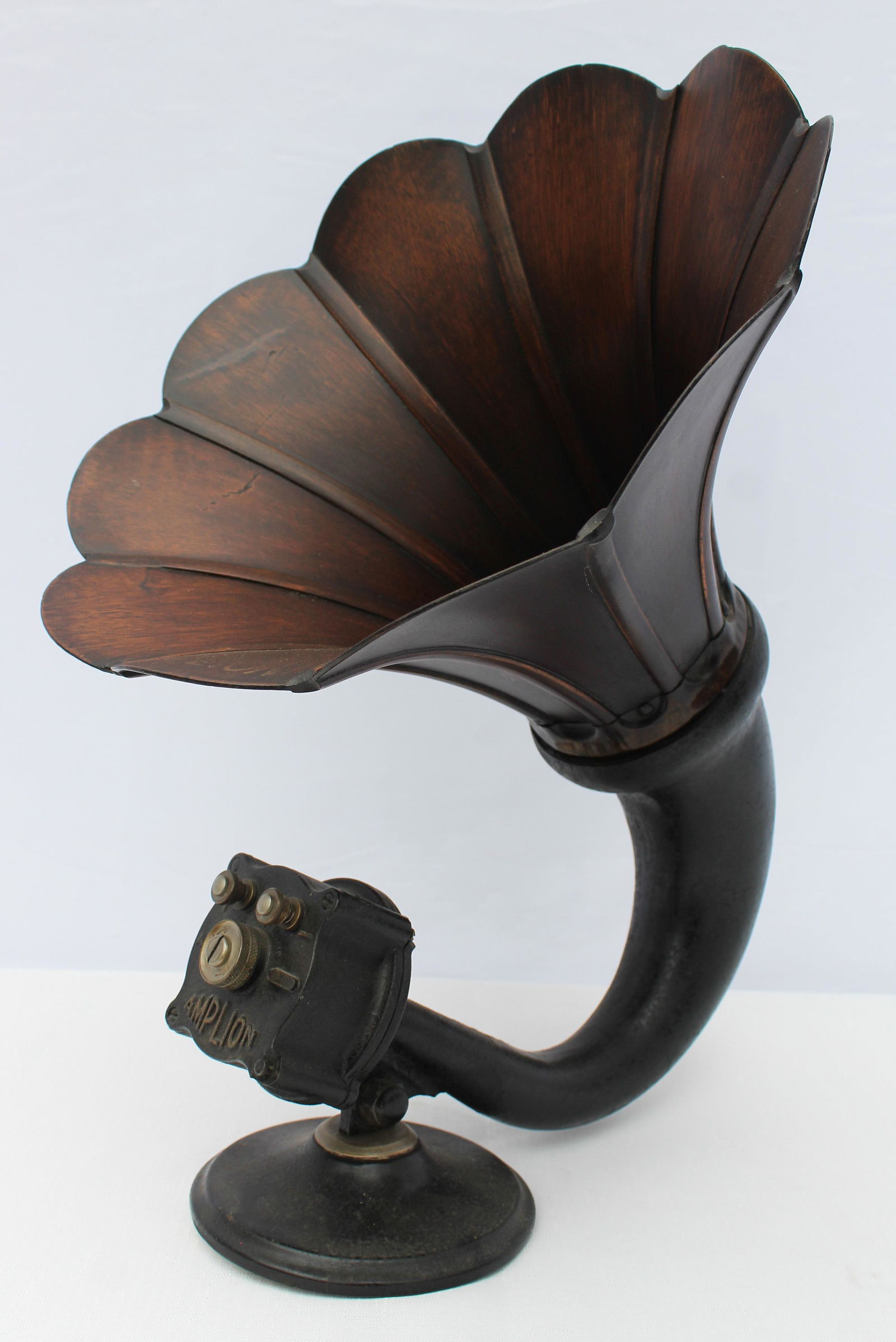 Amplion Horn Radio Speaker - 1924 (1 of 5)