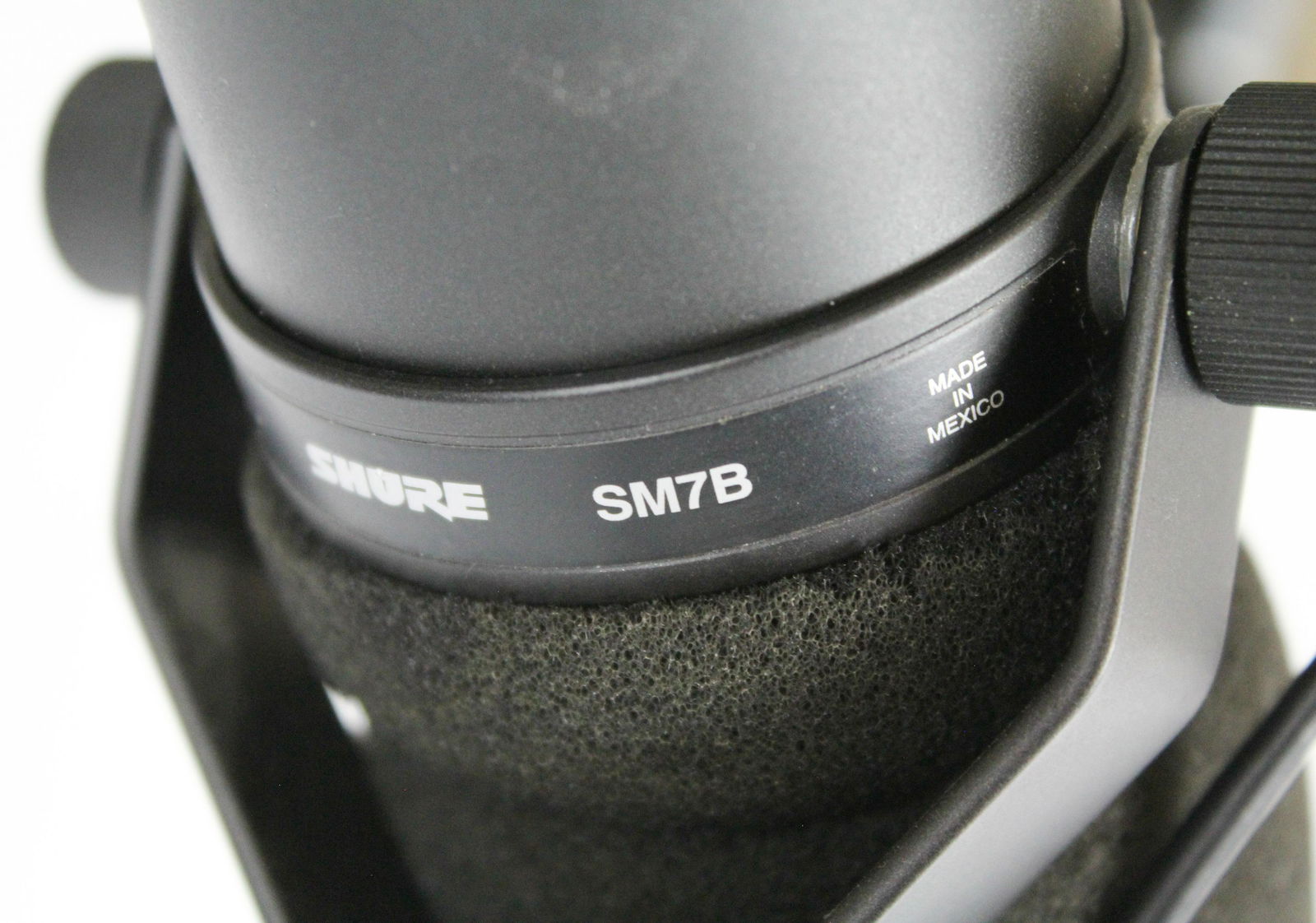 Shure SM7B Microphone (1 of 6)