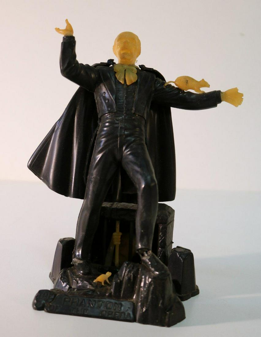 1963 Aurora Monster Model - The Phantom of the Opera (1 of 6)